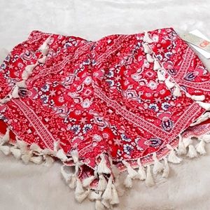 NWT GB floral Boho short size Med